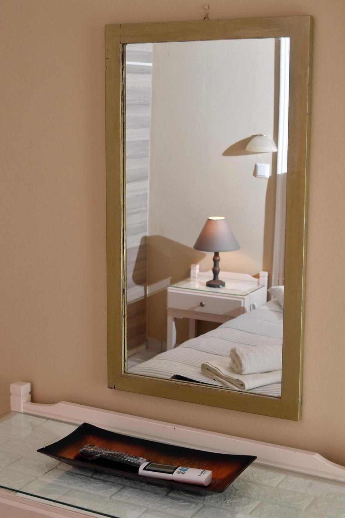 Lida Apartments Kalamata Oda fotoğraf